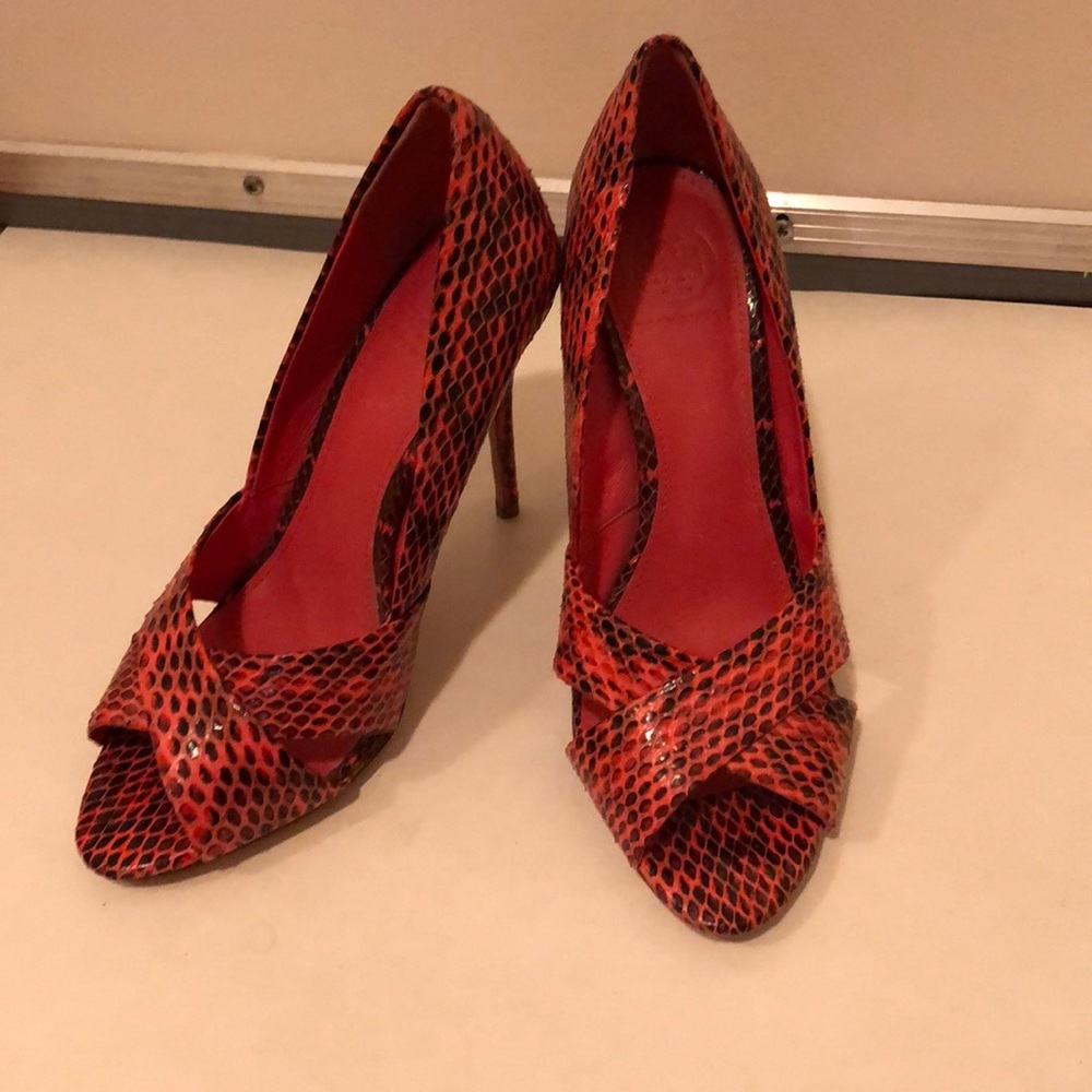 Tory Burch Pink Snakeskin Peeptoe Heels